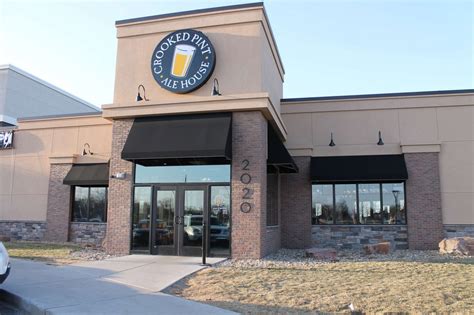 Crooked ale pint - THE PLAYERS LOUNGE. This reservation can be made by contacting the Curling Center directly. This space can hold up to 30 guests. Phone (952) 227-2475.